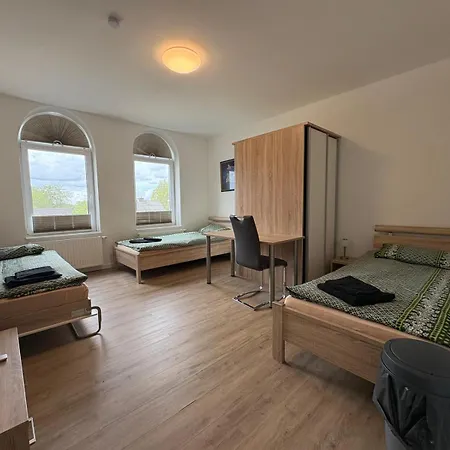 Apartment Business 134 - Monteur- & Mit 8 Einzelbetten