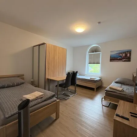 Business 134 - Monteur- & Mit 8 Einzelbetten Apartament Balje